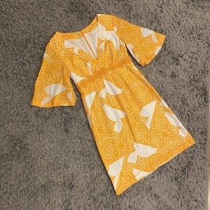 Trina Turk Orange & White Short Bell Sleeve Embroidered Waist Dress Size 4